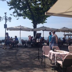 Retaurantes junto al lago 