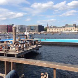 Alberca dentro del rio!